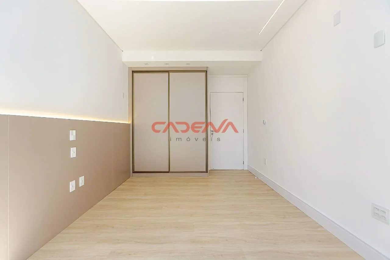 Unfurnished apartment with 3 en-suite bedrooms and 3 parking — photo 19