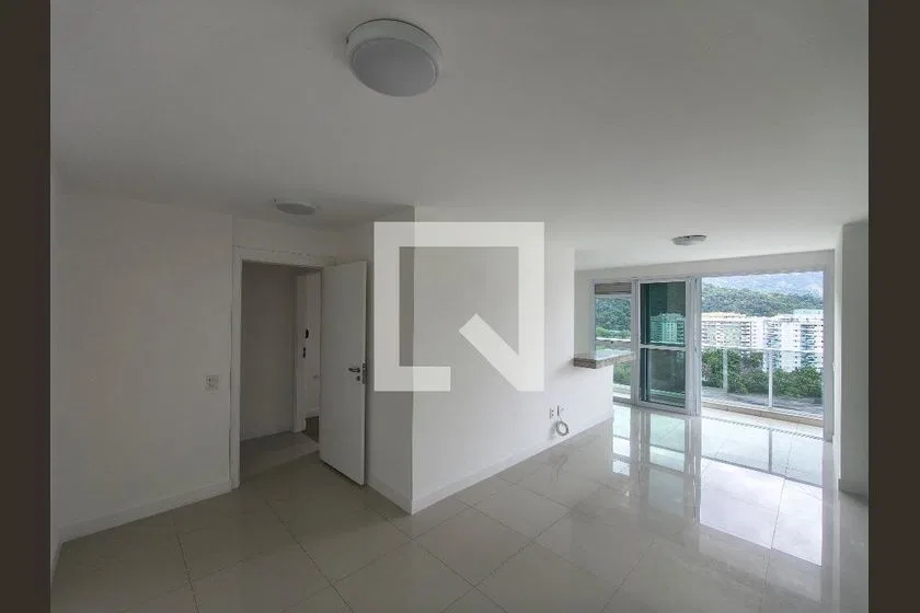 2-bedroom apartment with a mountain view — photo 11