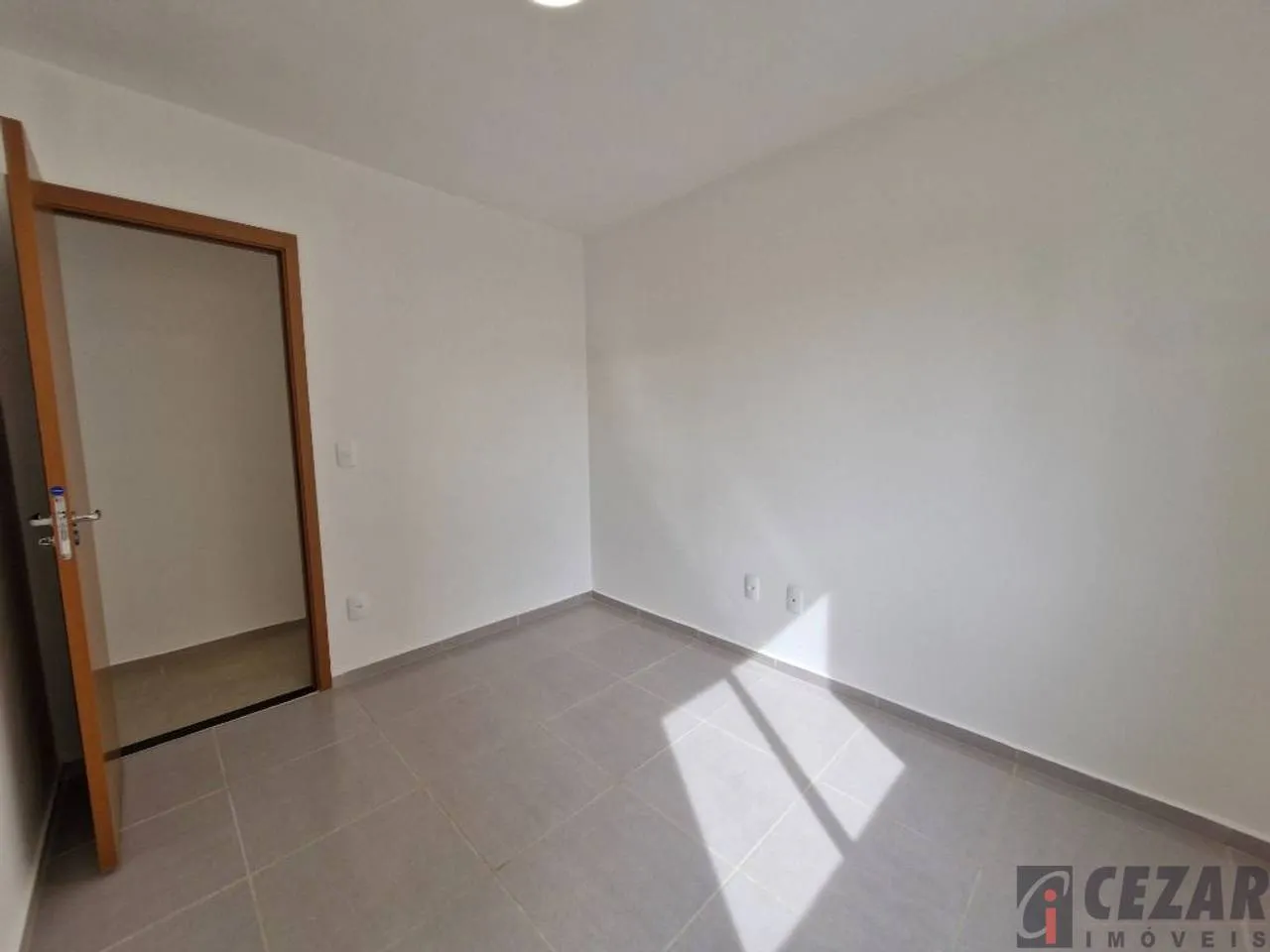 Apartamento de 2 dormitorios con 115 m² y cocina integrada — photo 13