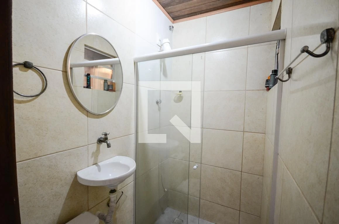 Меблированный дом с частным садом и 7 спальнями — photo 34