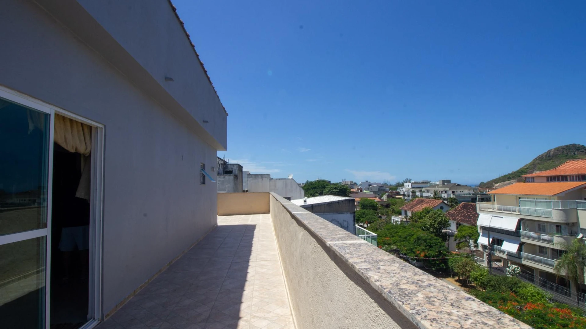 Apartamento mobiliado de 3 quartos com varanda e vista — photo 4