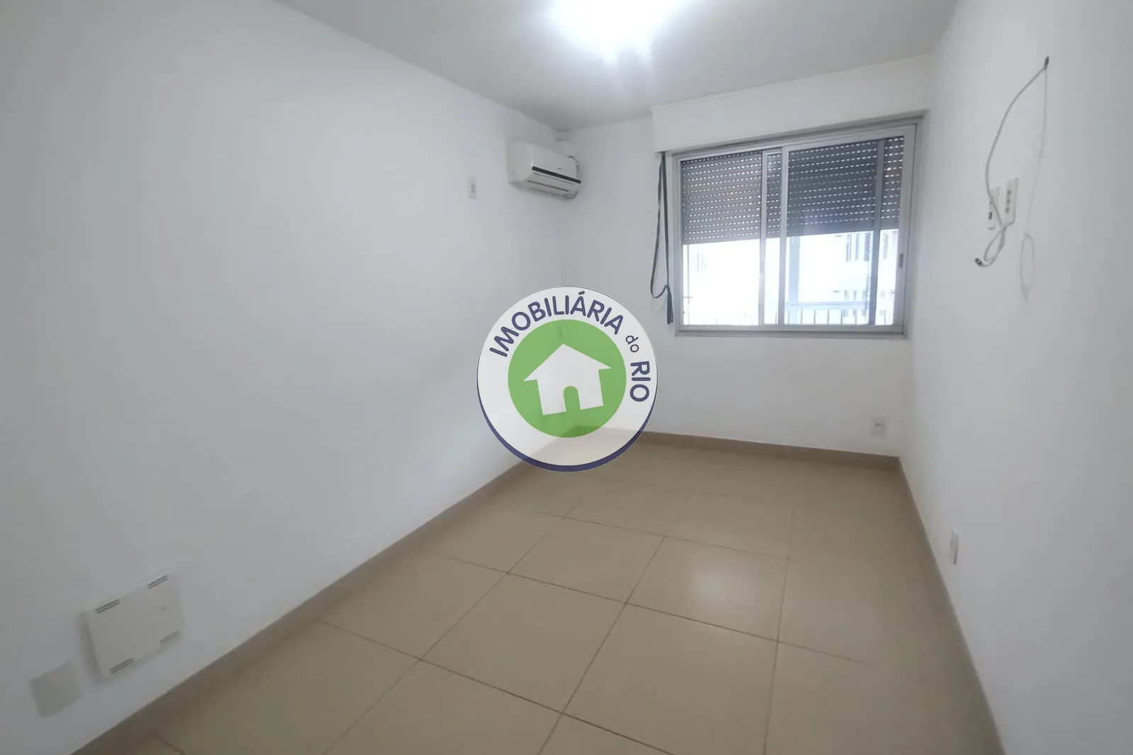 Furnished apartment, 115 m², with a bathtub — photo 17