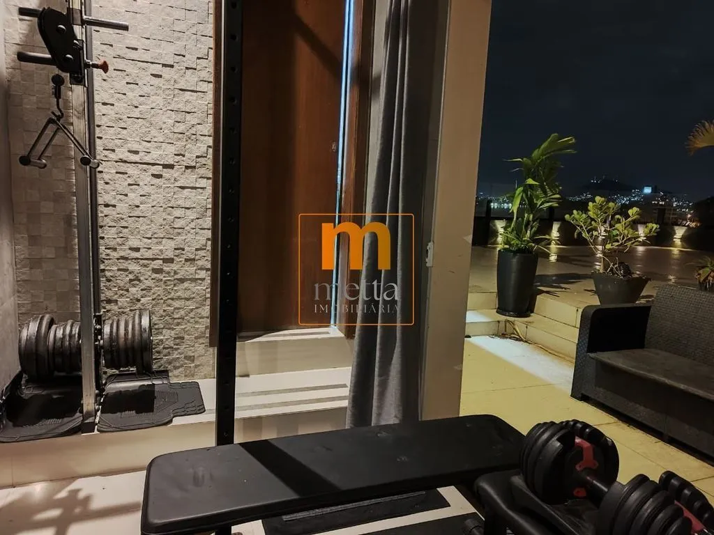 Меблированный дом с 2 спальнями, 3 ванными и 400 м² — photo 11