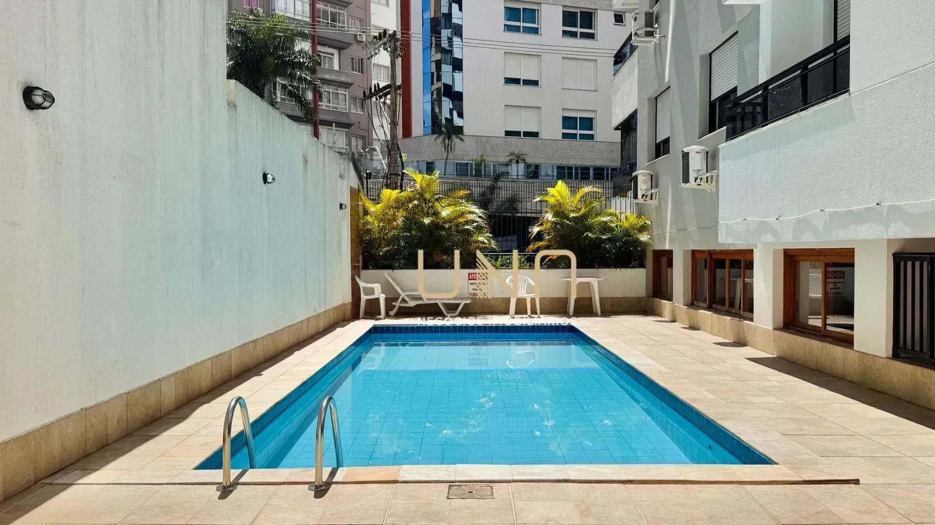 Apartamento amueblado con 4 dormitorios y 183 m² — photo 17