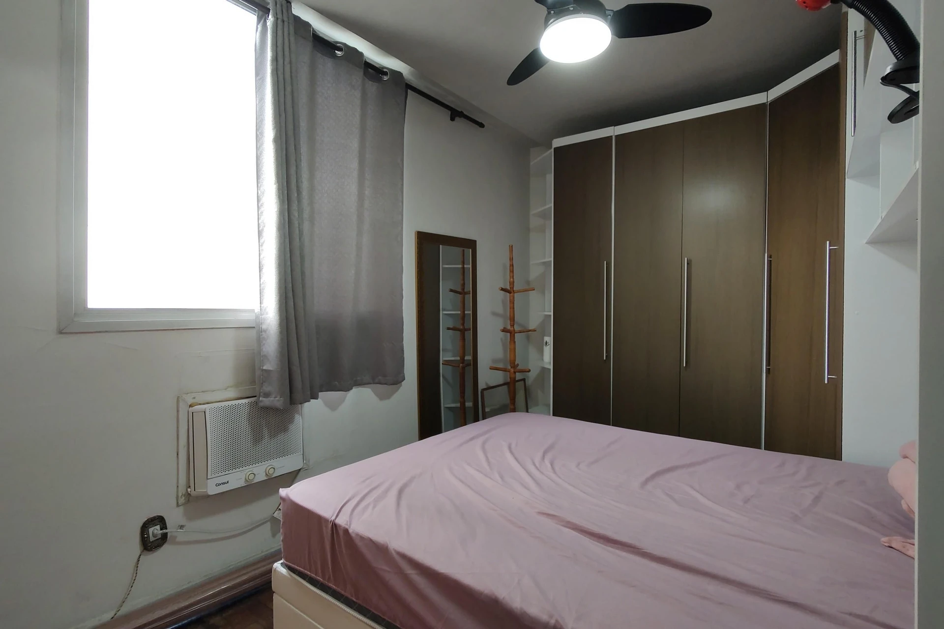Furnished 2-bedroom apartment with a balcony — photo 5