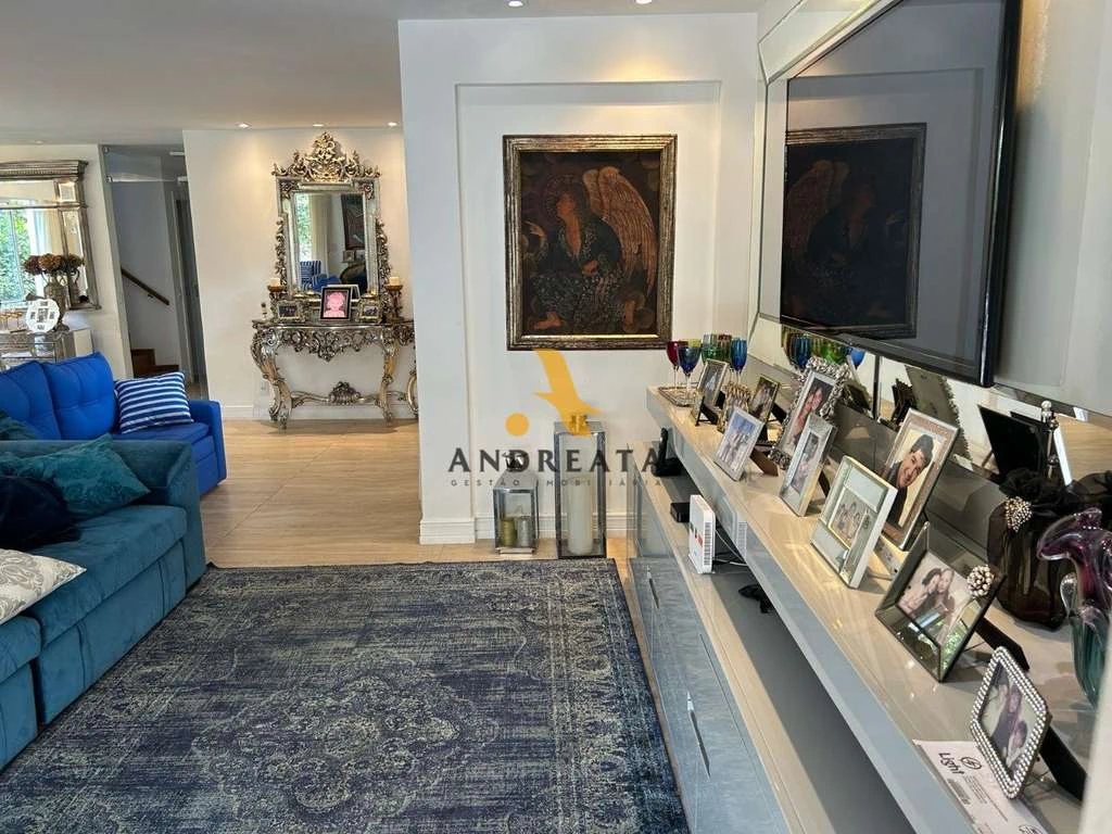 Unfurnished 6-bedroom house with 248 m² — photo 18