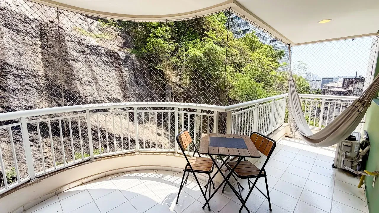 2-bedroom apartment with a home office in Rio de Janeiro — photo 4