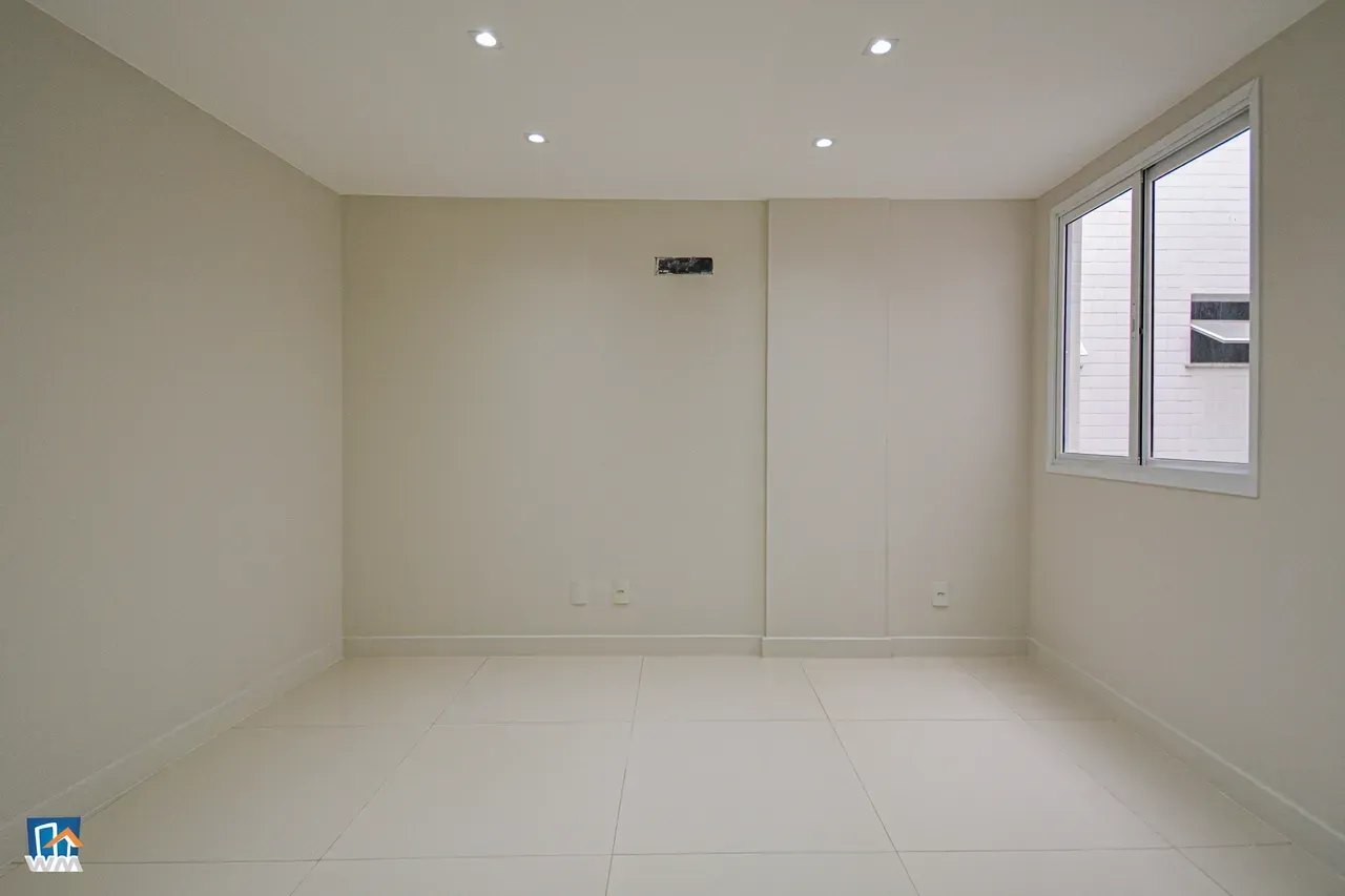 Duplex penthouse with 4 bedrooms and balcony — photo 9
