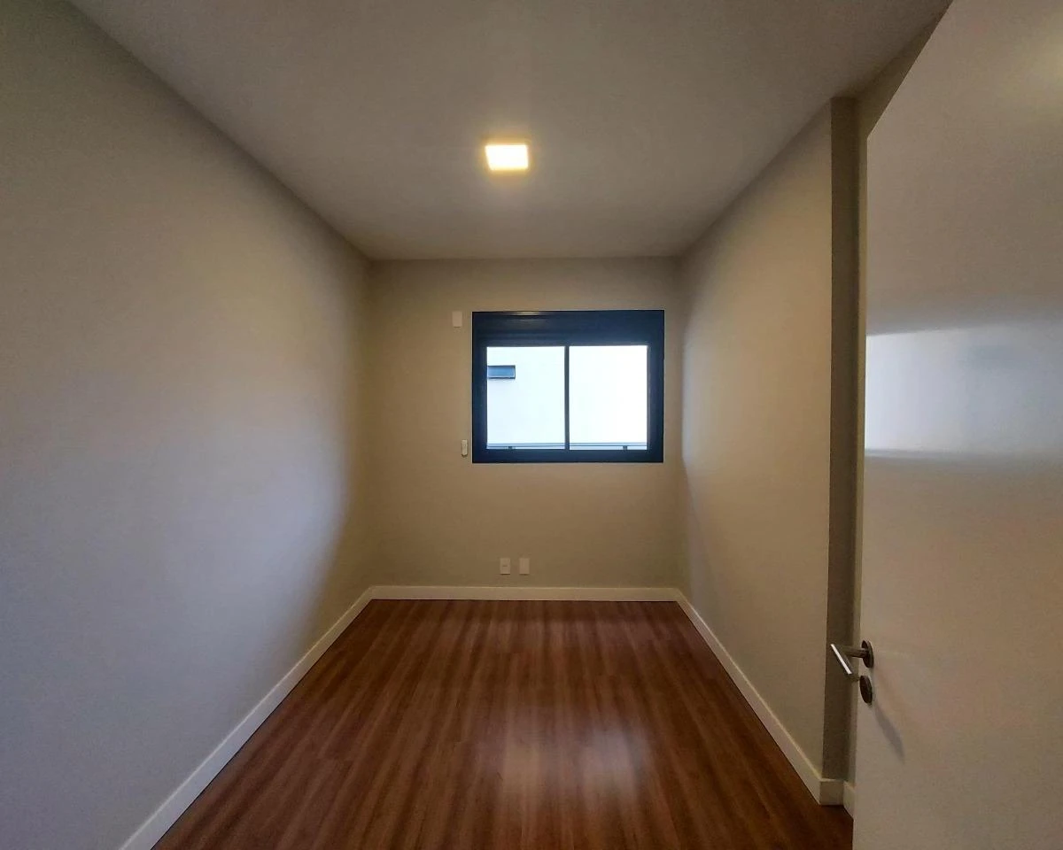 Apartment, 73 m², with a grill on the balcony — photo 17
