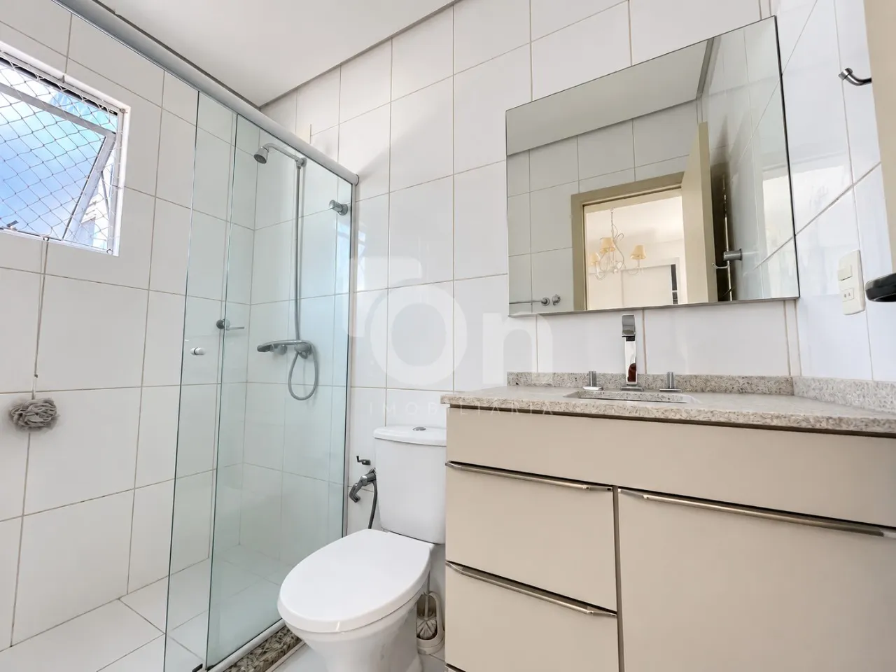 Furnished apartment, 80 m², with a washing machine — photo 16