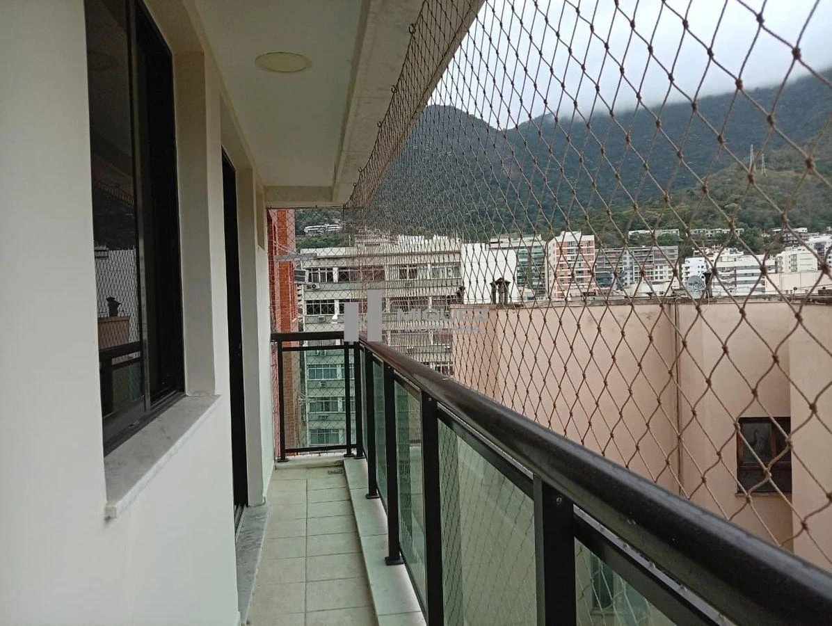 72 m² apartment with 3 bedrooms and 1 parking spot — photo 37
