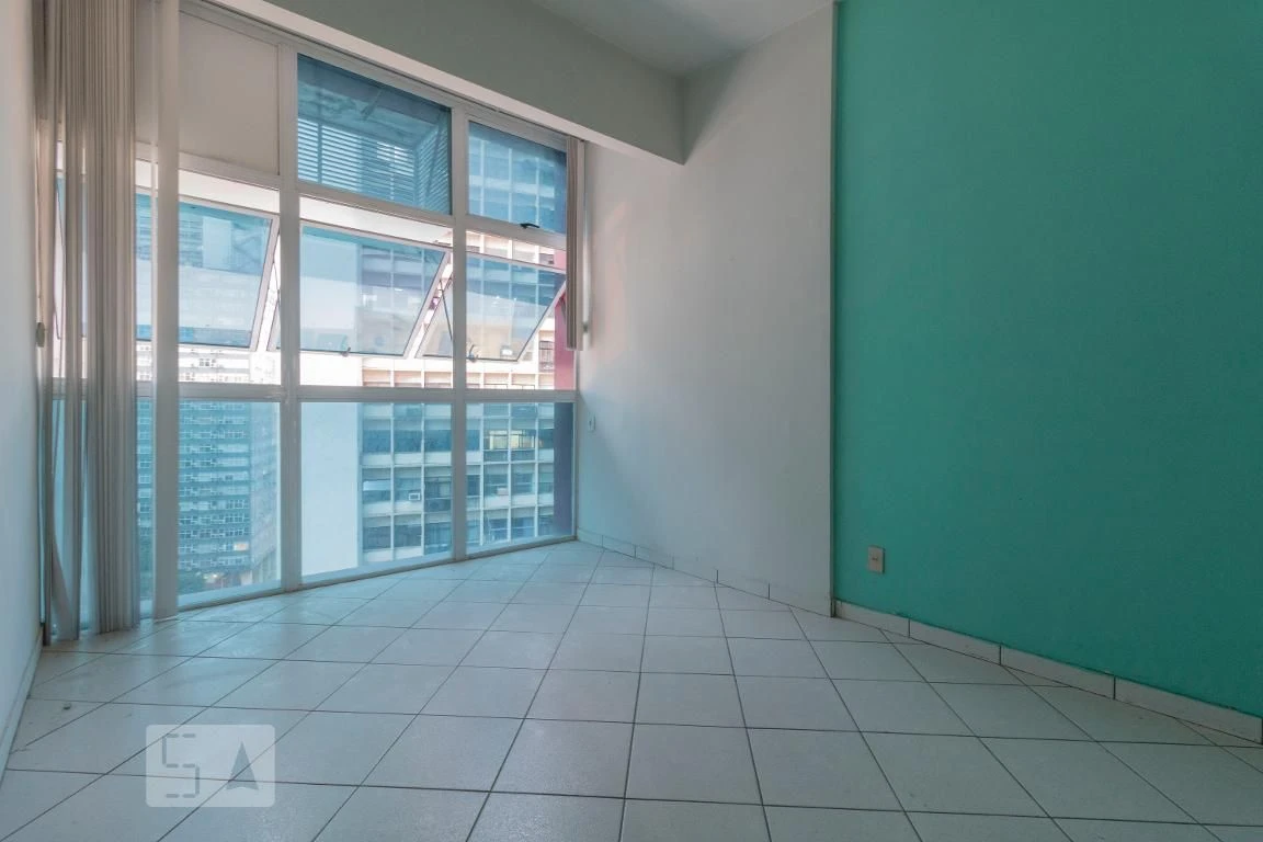 Unfurnished studio with balcony and 1 bathroom — photo 13