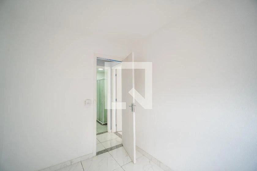 2-bedroom apartment with open-plan kitchen — photo 34