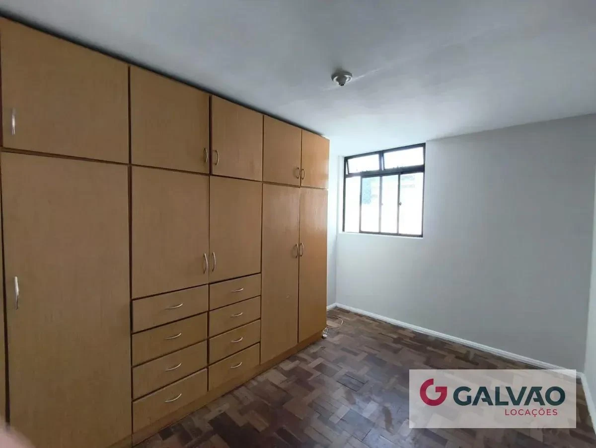 Apartment, 88 m², with wood or laminate floors — photo 8
