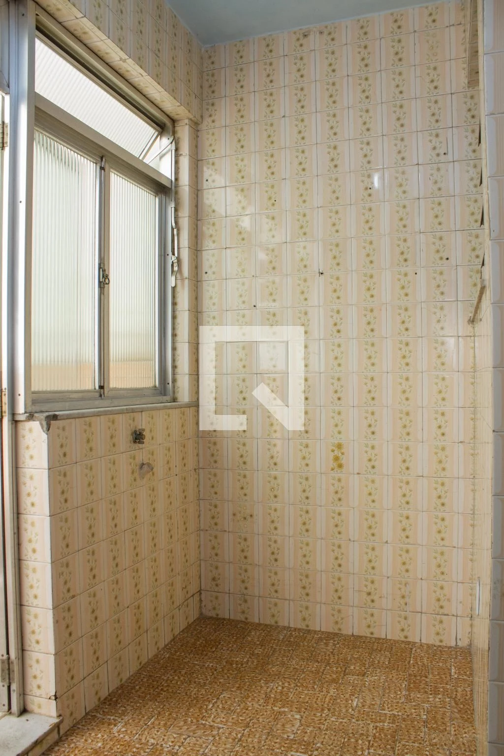 3-bedroom apartment with balcony and private outdoor space — photo 8