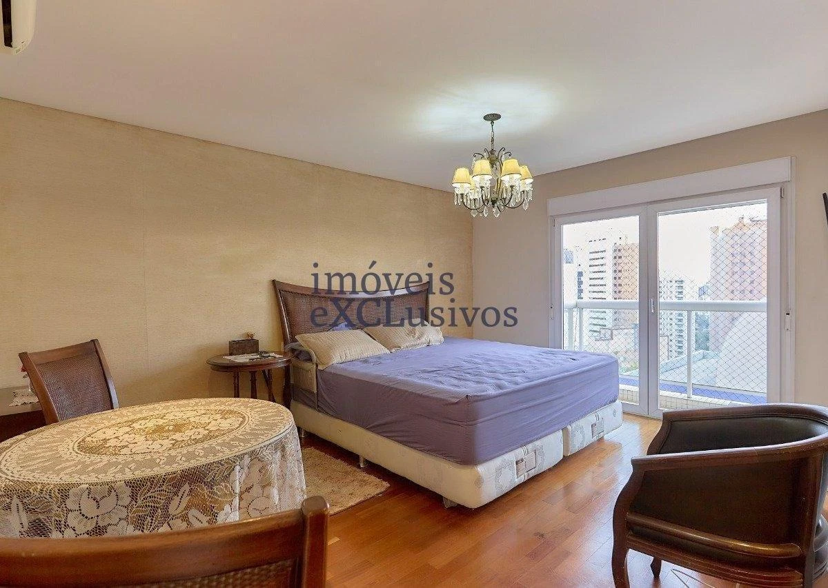 Furnished 240 m² apartment with 3 en-suites — photo 4