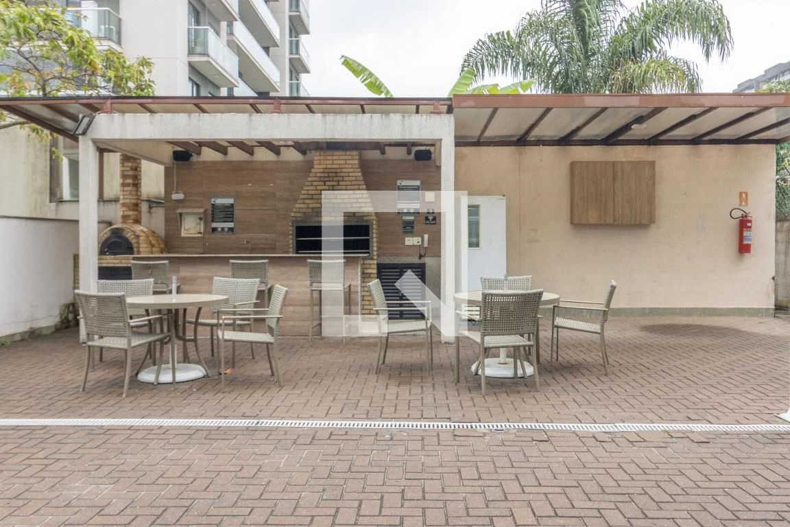 2-bedroom apartment in a building with a sauna — photo 47