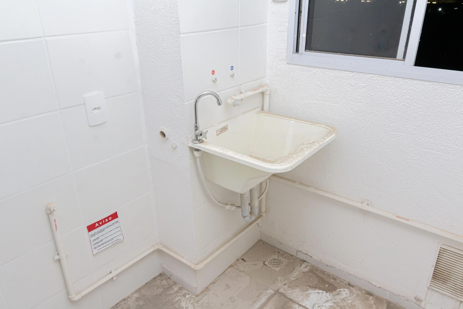 Apartamento sin amueblar con 2 dormitorios y 1 baño — photo 68