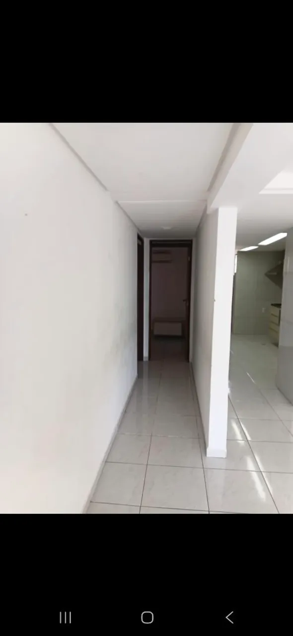 Apartamento com cozinha fechada e fogão a gás — photo 14