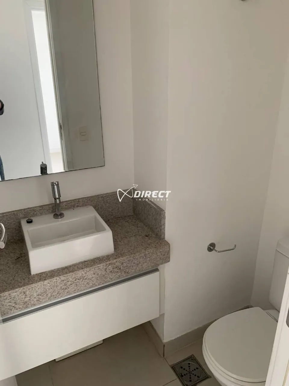 Квартира з 2 спальнями та пральною машиною — photo 17