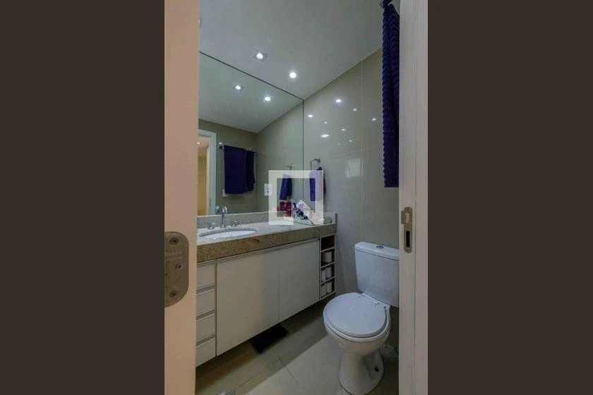 Furnished 3-bedroom apartment with 264 m² — photo 36
