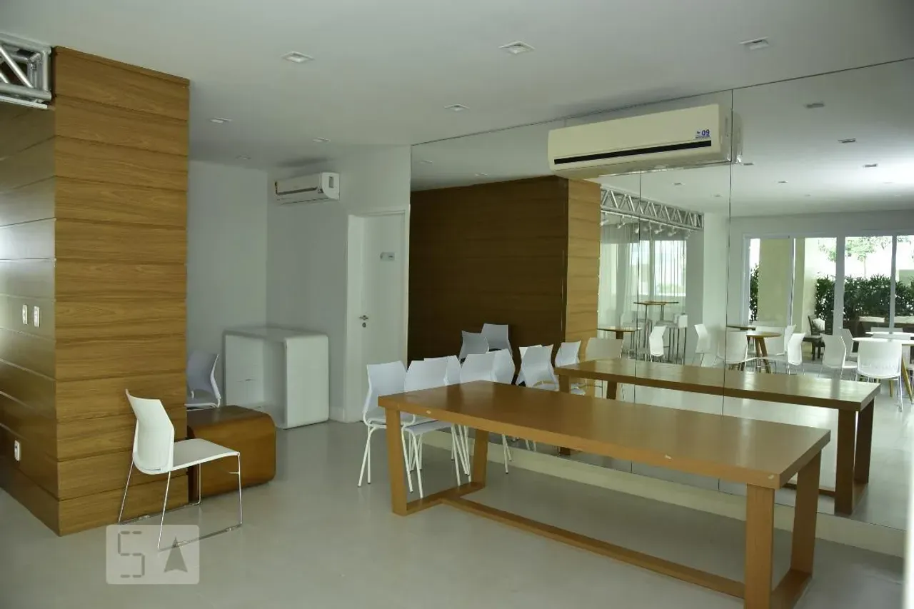 Furnished 93 m² apartment with 3 bedrooms and 1 parking — photo 34