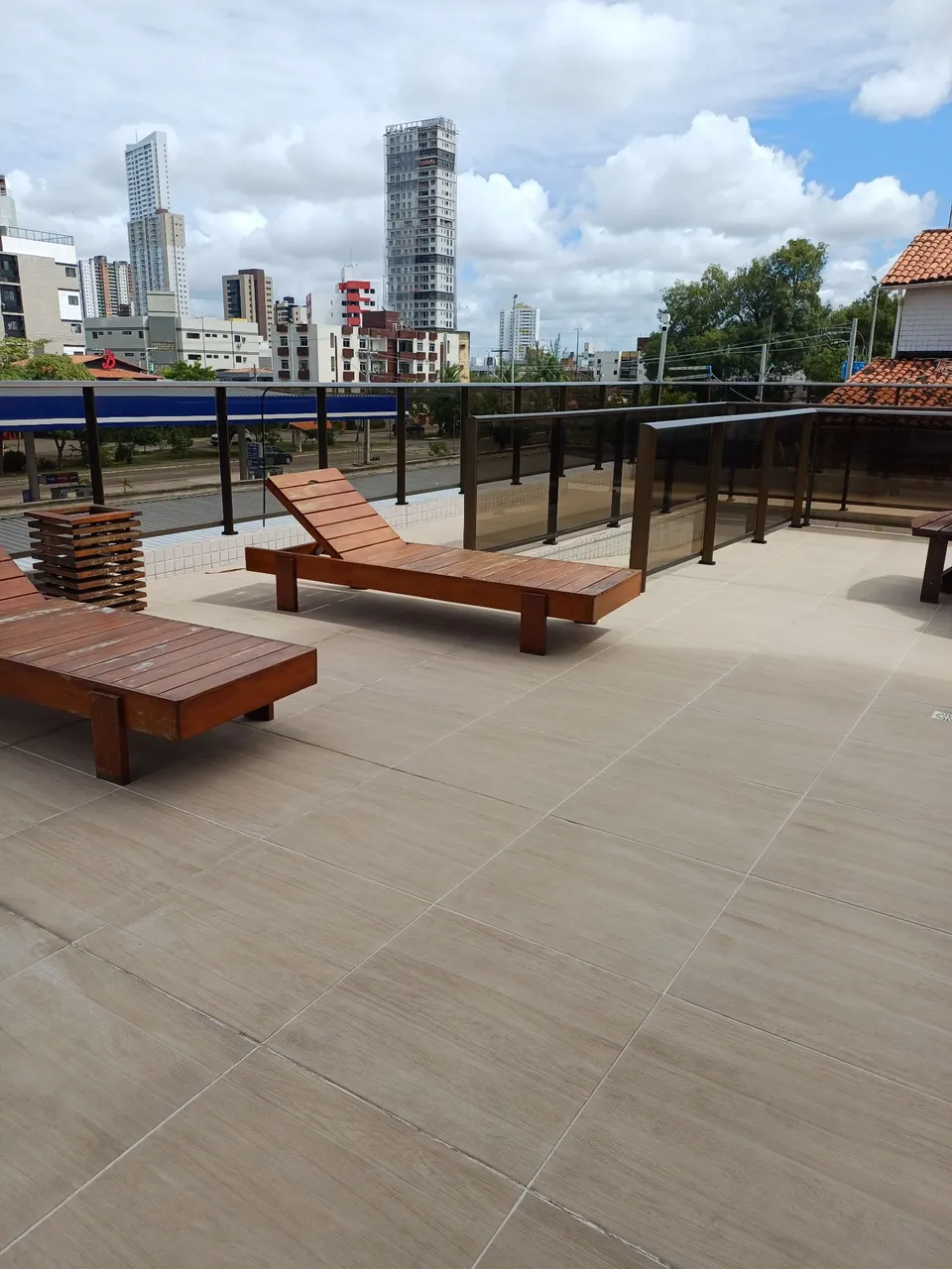 2-bedroom apartment with private BBQ and balcony — photo 3