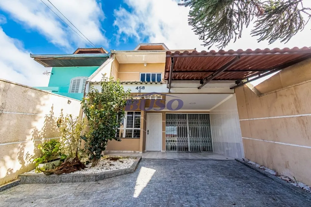 3-bedroom house with a grill on the balcony — photo 16