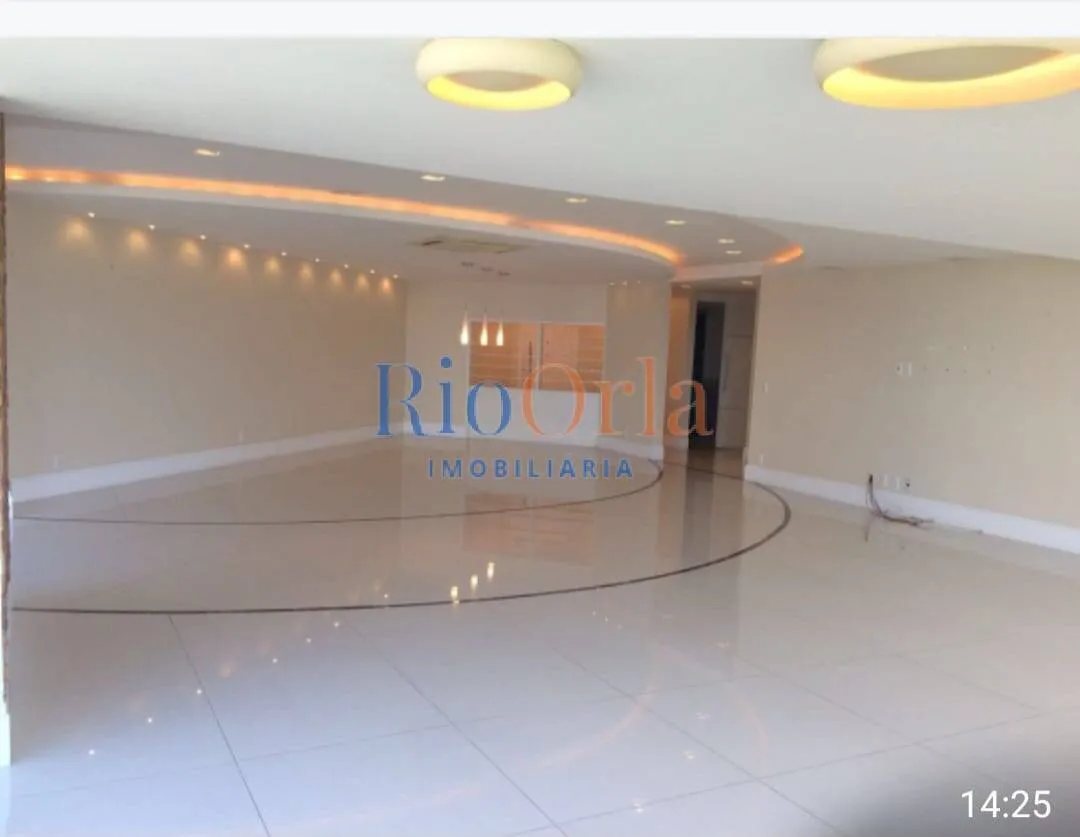 Unfurnished apartment with 4 bedrooms and 5 bathrooms — photo 7