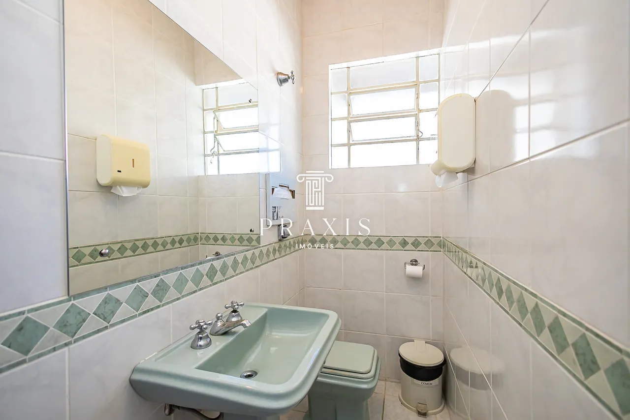 Espacio de home office y 5 dormitorios: casa de 243 m² — photo 4