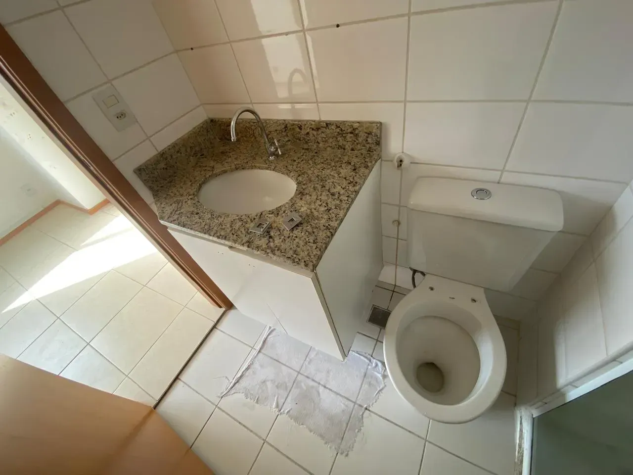 2-bedroom apartment with a mountain view — photo 11