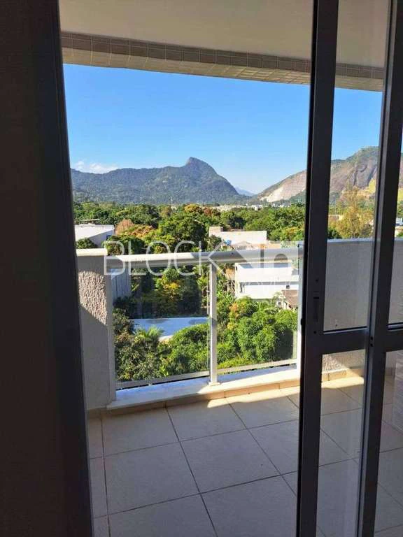 1-bedroom apartment with balcony and 49 m² — photo 6