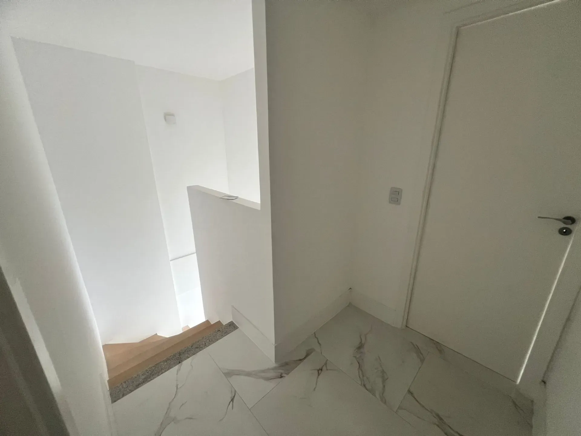 Apartment, 65 m², with a grill on the balcony — photo 8