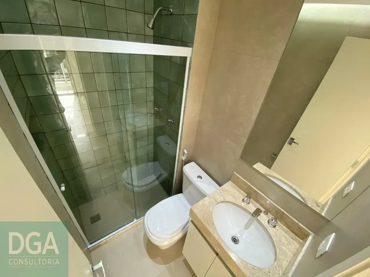 Furnished apartment with 2 bedrooms and washing machine — photo 6