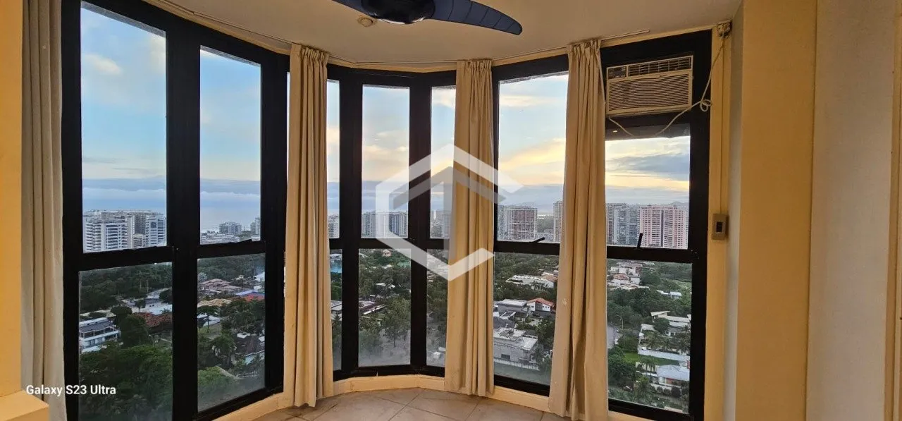 Apartamento com 3 suítes e 2 vagas em 193 m² — photo 31