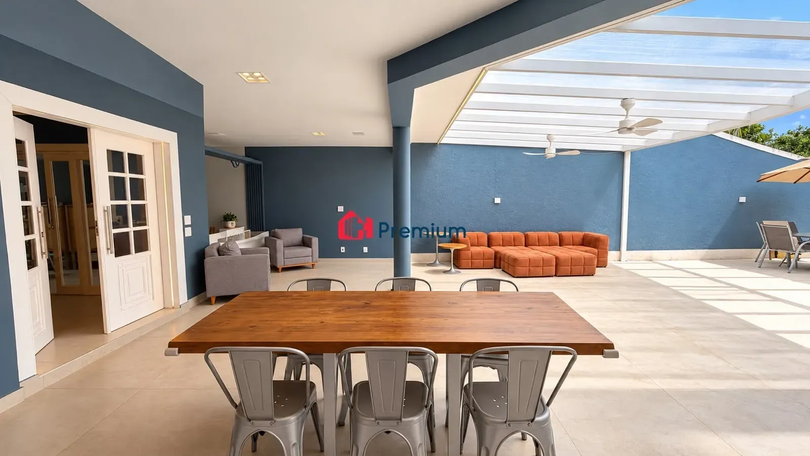 Washing machine in a 5-bedroom house, 350 m² — photo 25