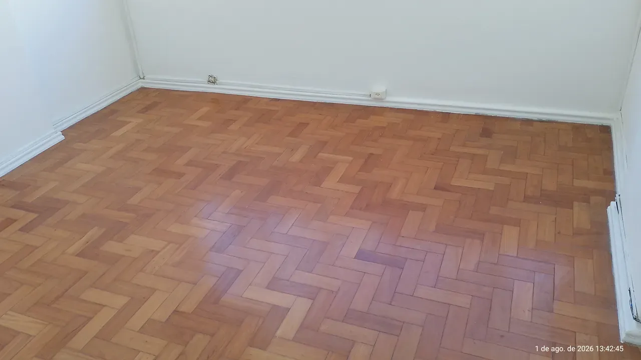 Unfurnished 1-bedroom apartment with 2 bathrooms — photo 4