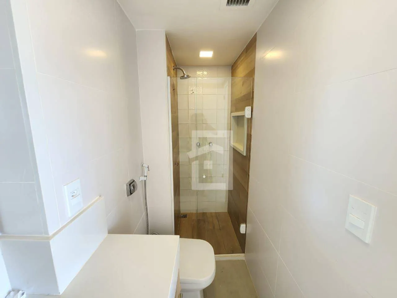 Duplex penthouse with 2 bedrooms and 4 bathrooms, 197 m² — photo 16