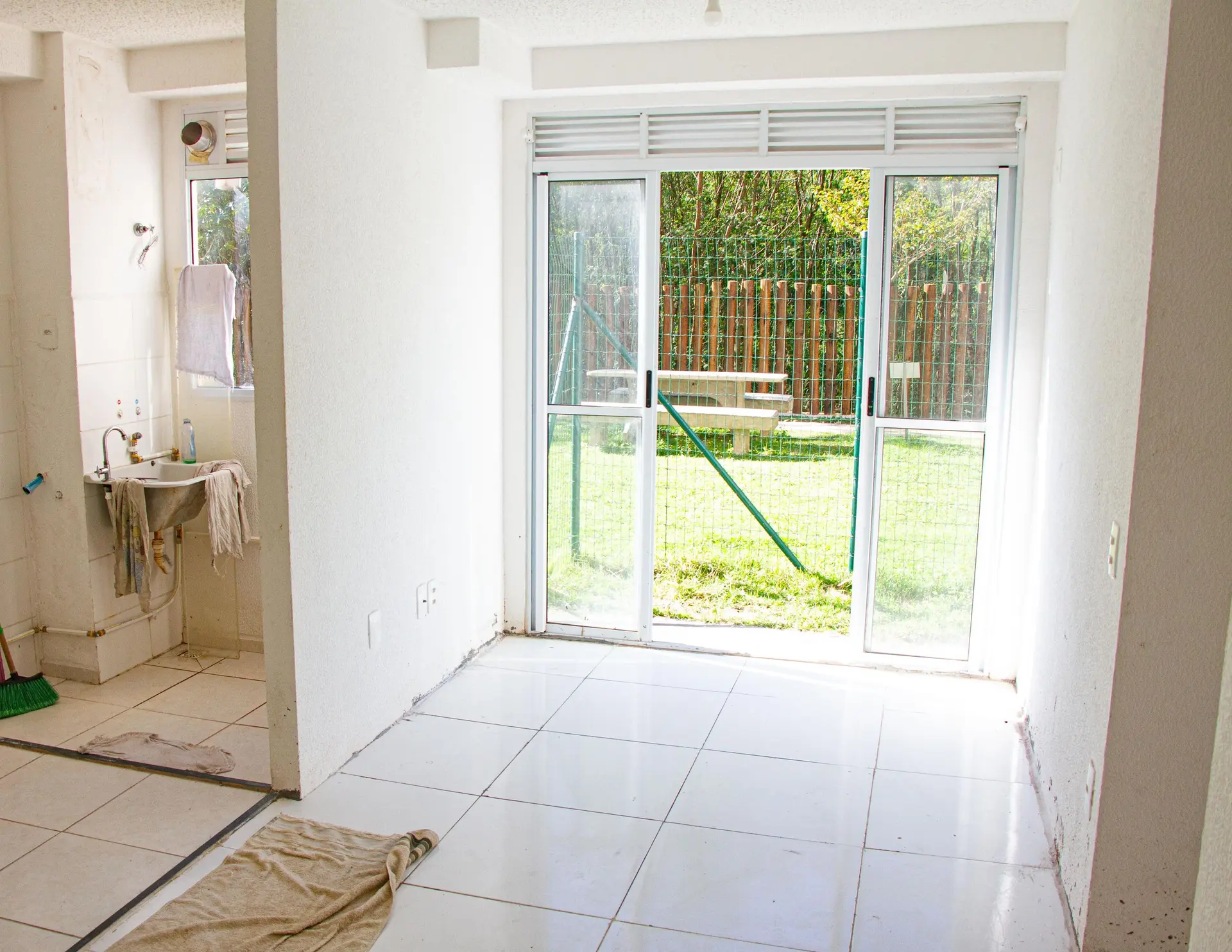 2-bedroom apartment with balcony and private garden — photo 7