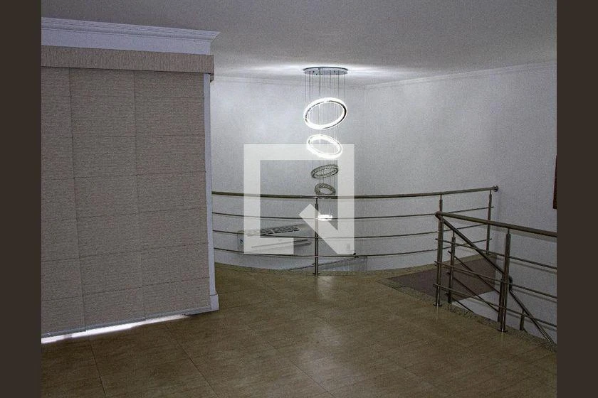 Casa de 4 dormitorios con espacio de home office — photo 2