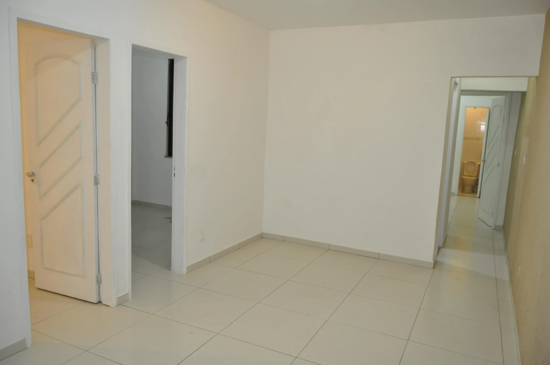 Condo house with 3 bedrooms and a suite — photo 20