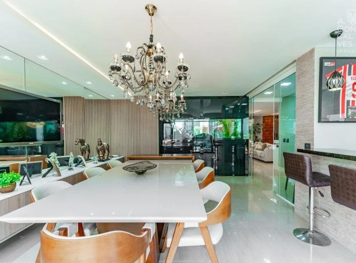 Furnished house with 4 suites and 5 parking spots — photo 24