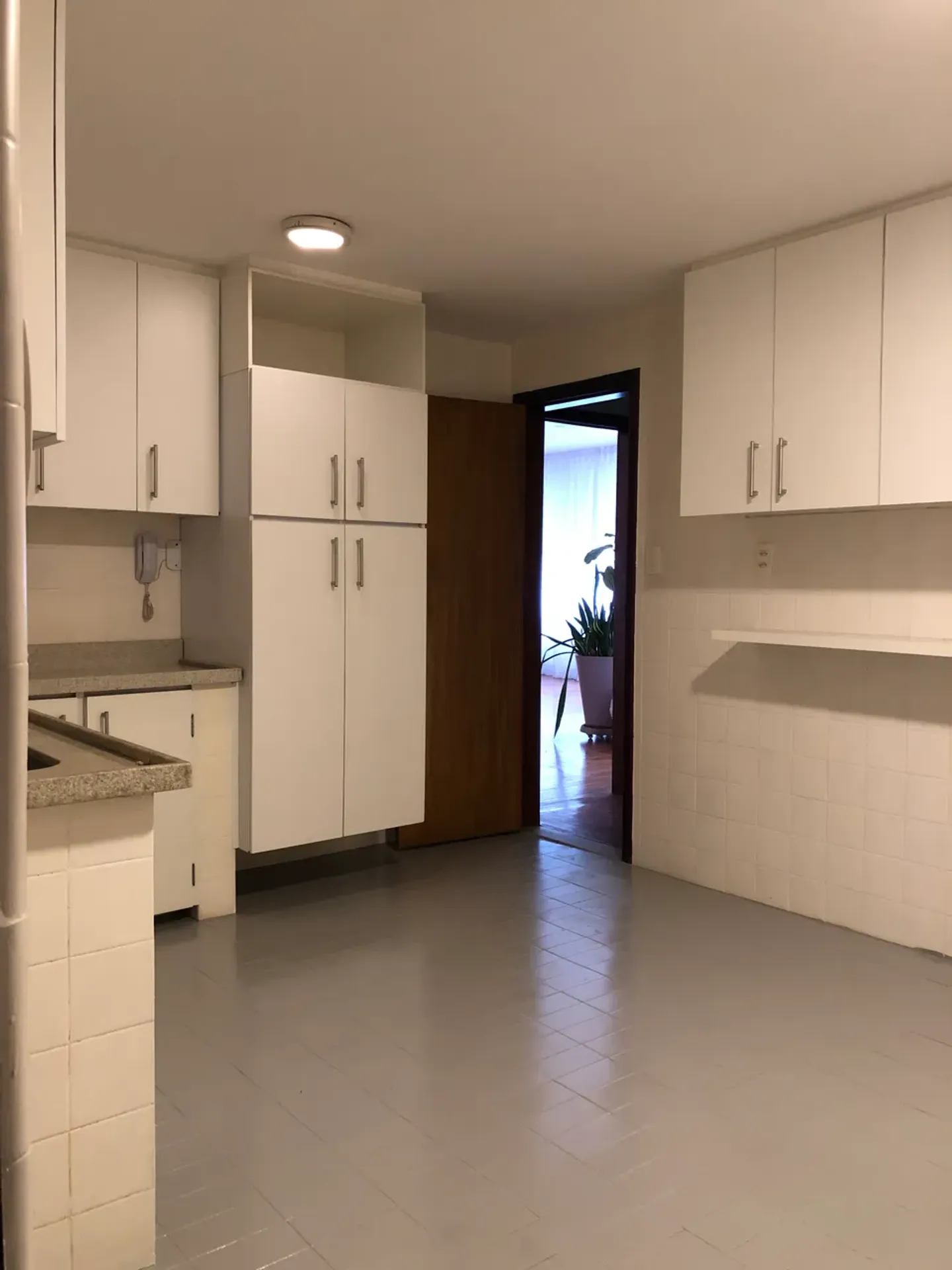 Орендна квартира 165 м² з 3 спальнями і 2 ванними — photo 15