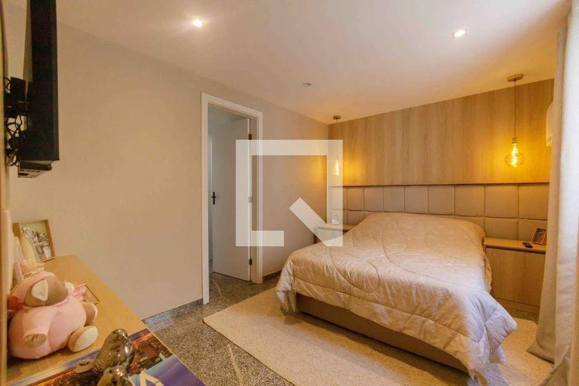 Furnished 185 m² apartment with 3 bedrooms and balcony — photo 6