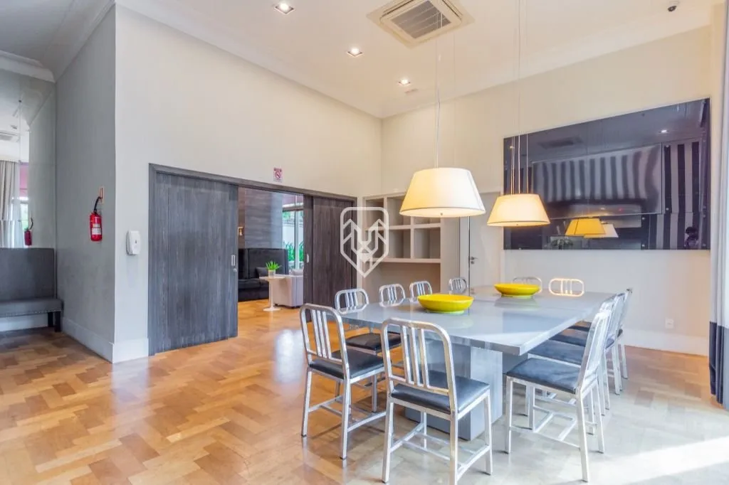 Apartamento mobiliado com cozinha em conceito aberto e 1 vaga — photo 44