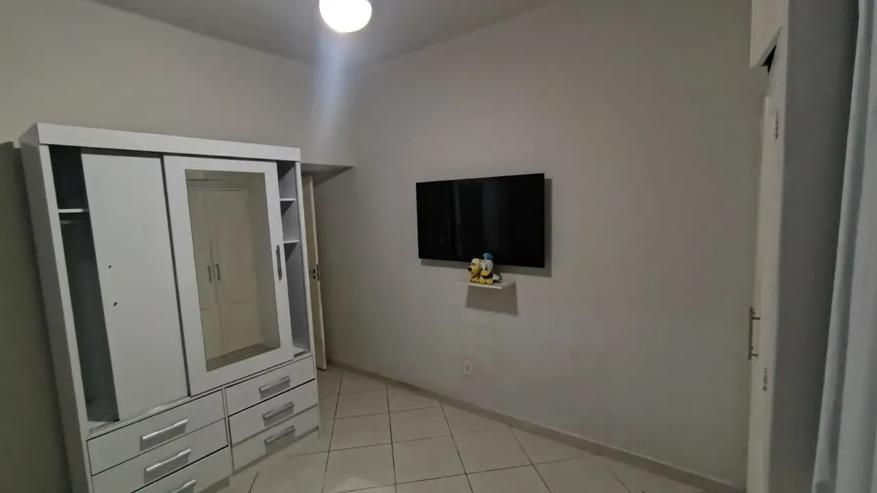Furnished 180 m² apartment with 3 bedrooms and a suite — photo 36