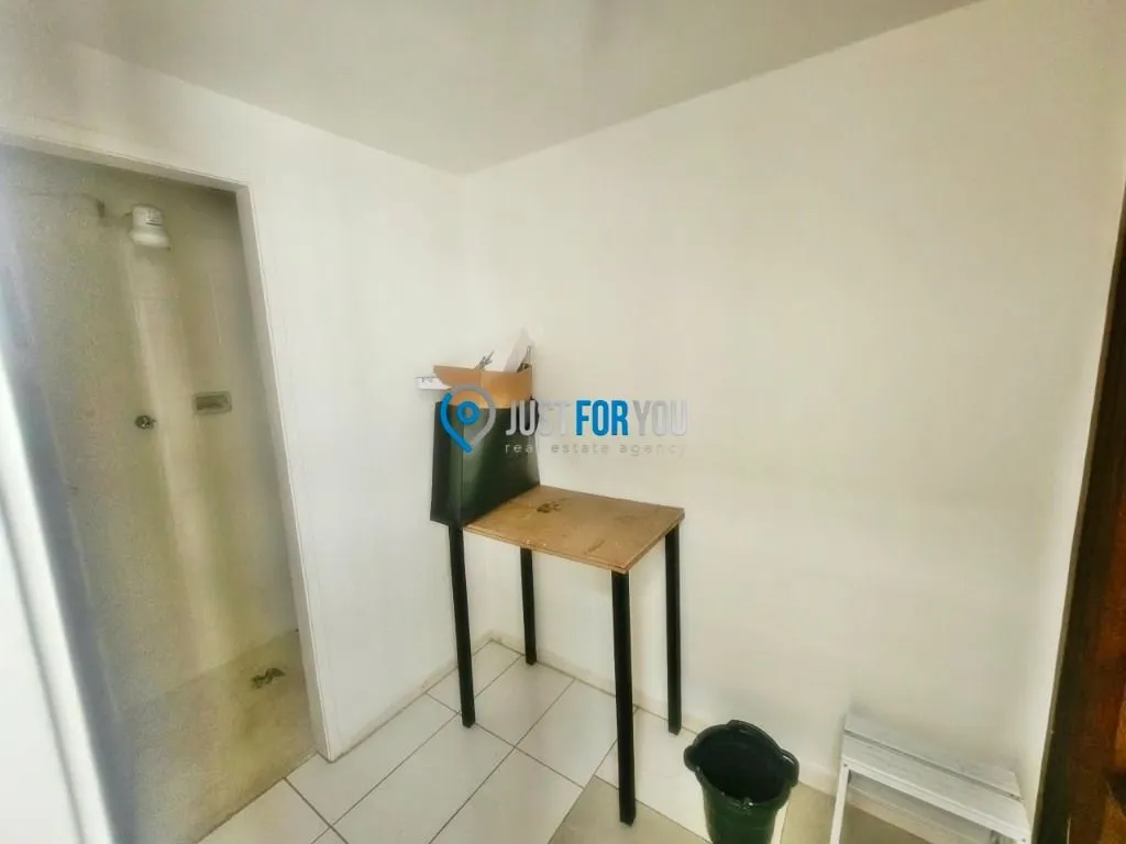 4-bedroom apartment with 3 bathrooms and 106 m² — photo 23