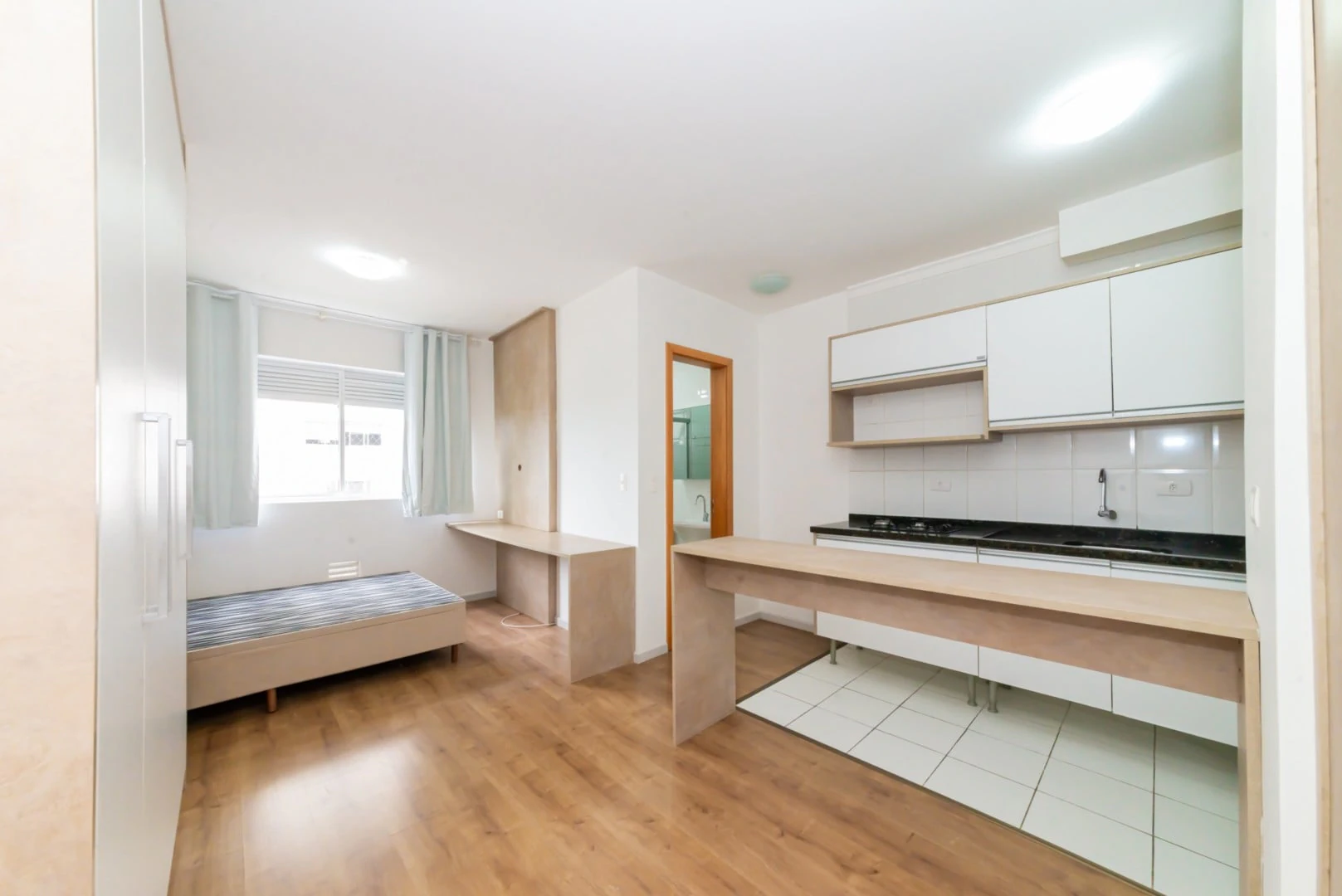 Furnished apartment, 30 m², with a washing machine