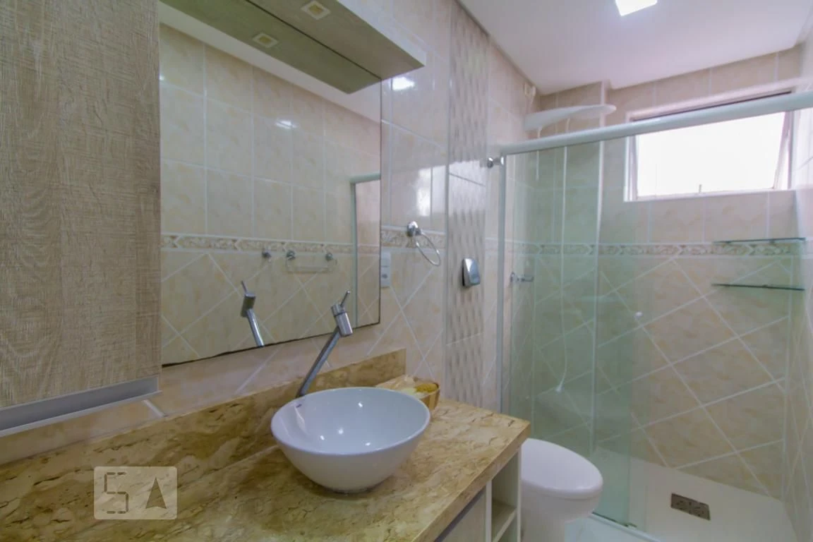 3-bedroom apartment with a washing machine — photo 10