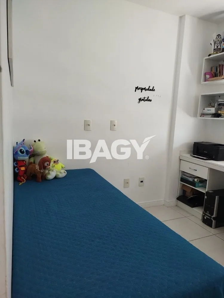 Furnished 3-bedroom apartment with 126 m² — photo 15